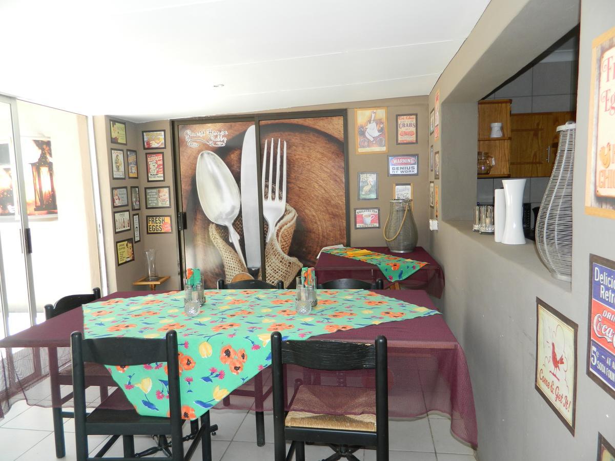 Guest House Gabby Klerksdorp Exterior foto