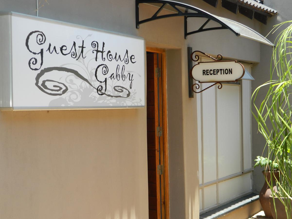Guest House Gabby Klerksdorp Exterior foto